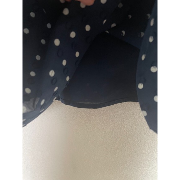 J.Crew Sz 6 Polka Dot Cold Shoulder Top Blue White Ruffle Tiered Cotton Textured - Picture 13 of 13